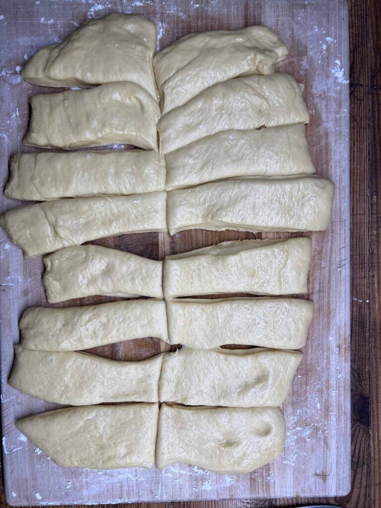 parkerhouse rolls